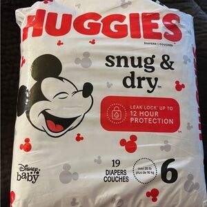 Huggies Snug & Dry Size 6 Diapers- All Day Dryness